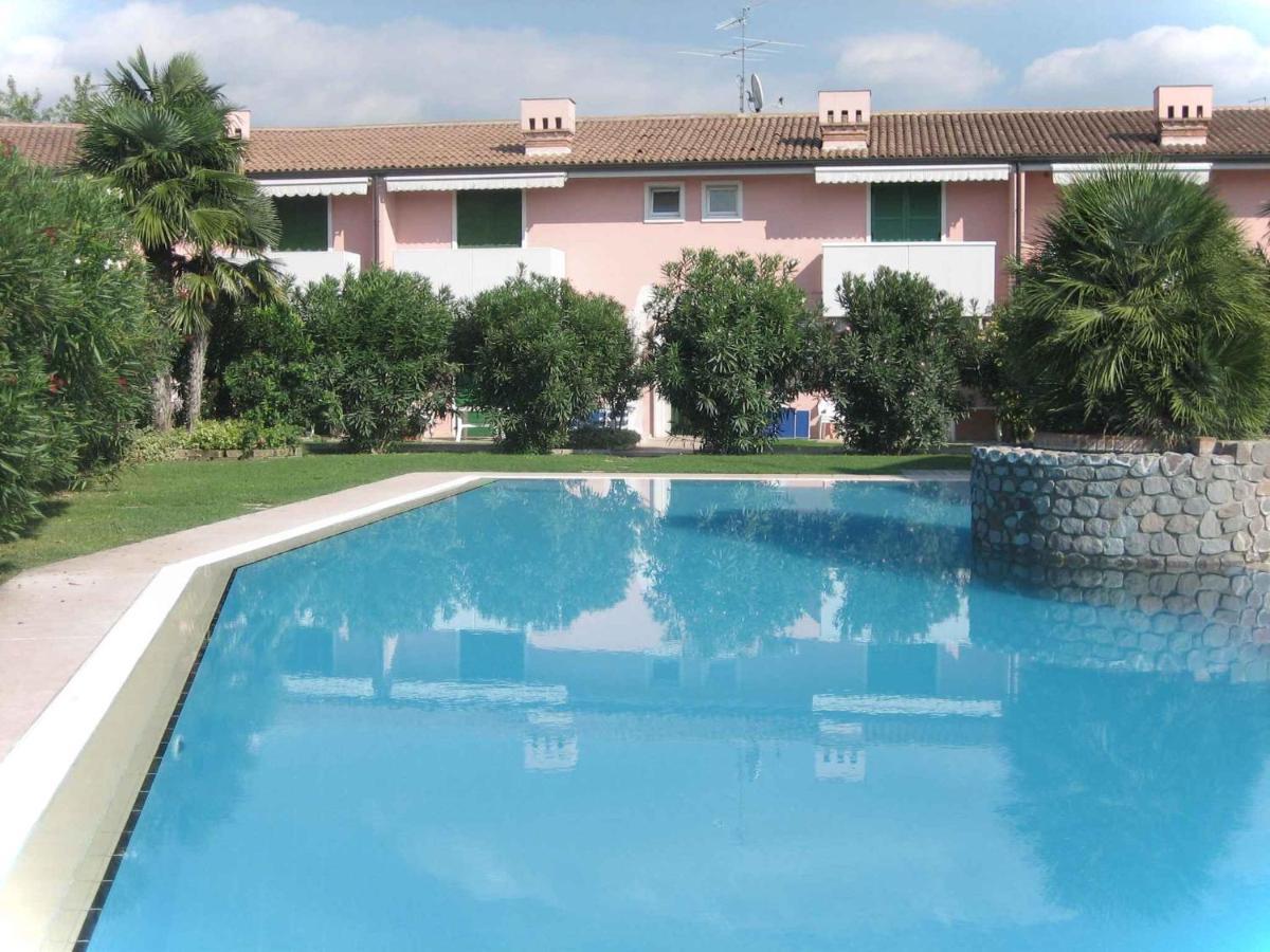 Apartment In Lazise/Gardasee 21982 Eksteriør bilde
